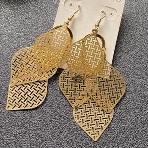 Dangly Gold Filigree Leaf Shaped Earrings